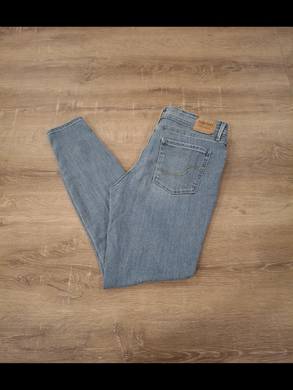 Signature by Levi Strauss & Co. Mid-Rise Skinny Jeans Women's 12 Long Blue